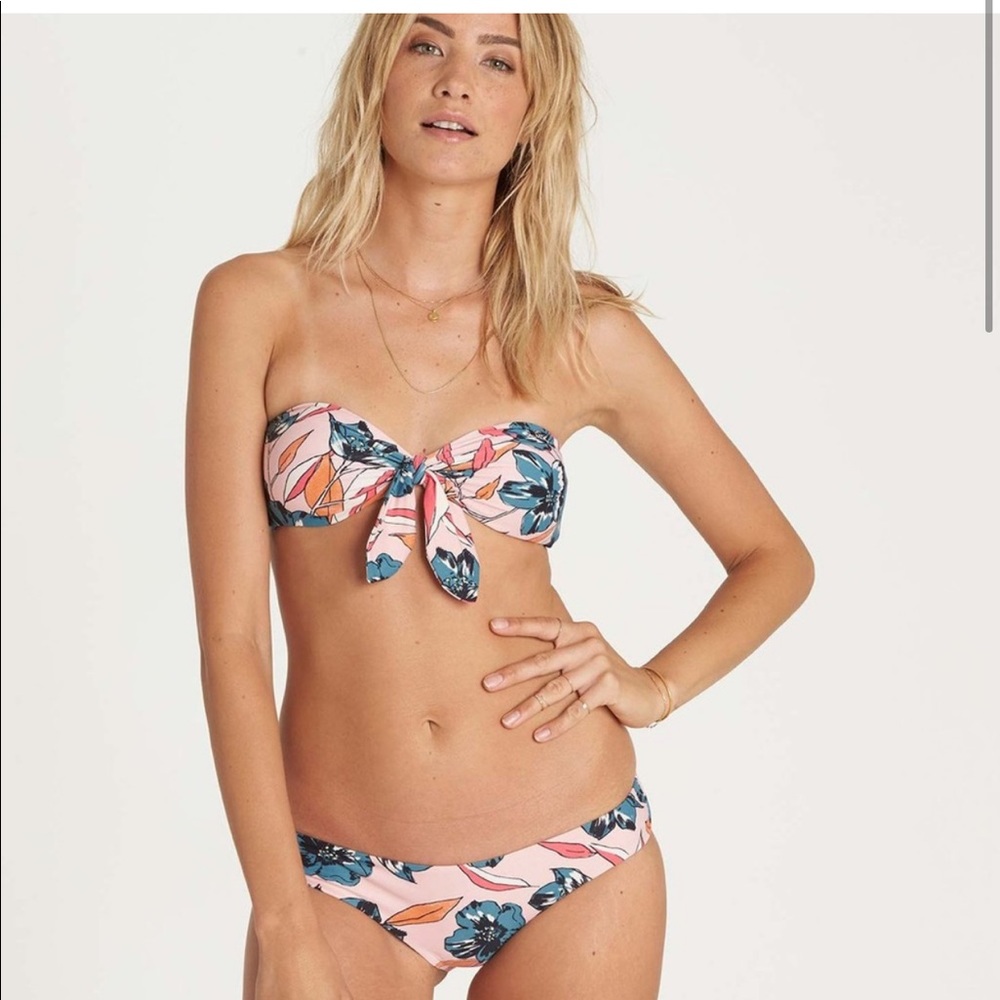 Billabong coastal luv floral bikini top strapless